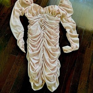 NWT Fitted but stretchy for love & lemons mini Light pink with sparkles dress